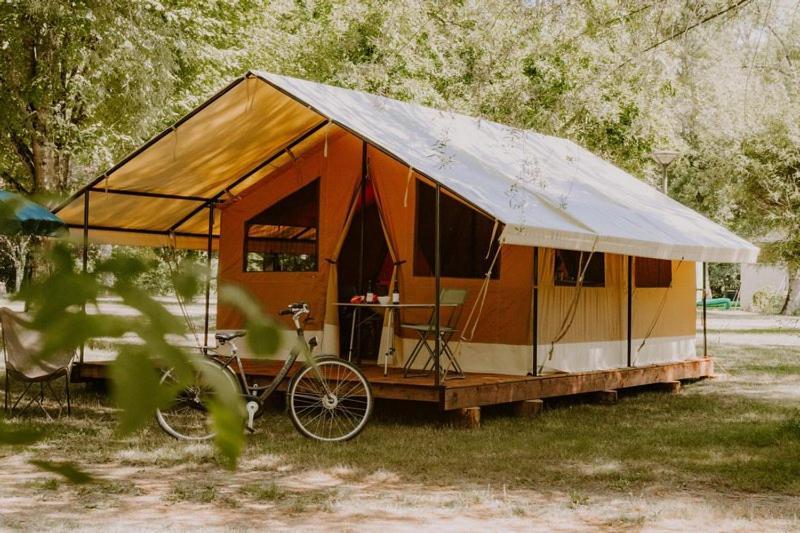 Camping Onlycamp Les Deux Rives Lannion Exterior foto